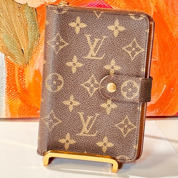 Louis Vuitton Brown Monogram Porto de paper - Picture 3 of 15